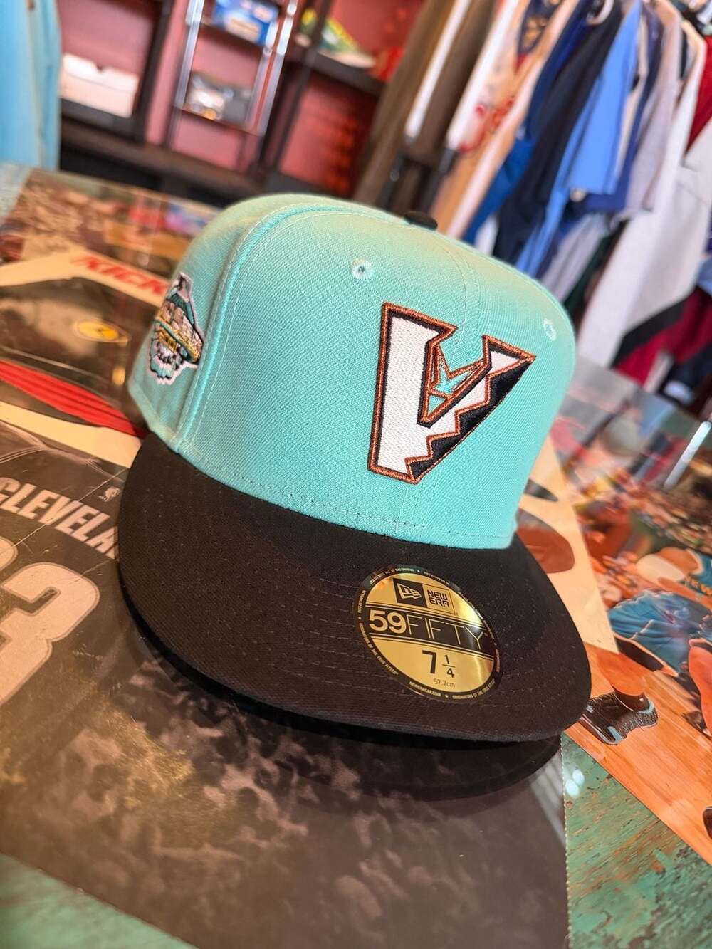 New Era Arizona Diamondbacks 59Fifty Size 7 1/4 Hat Teal Brown UV Black Band
